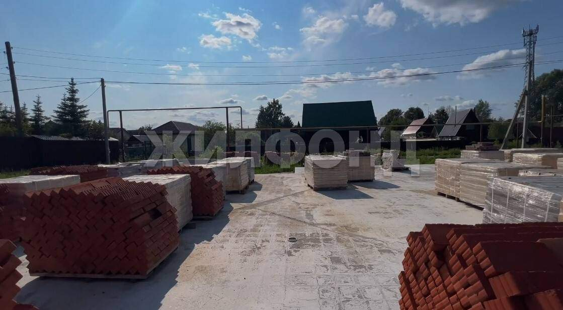 Продам земельный участок 1505 м.кв.