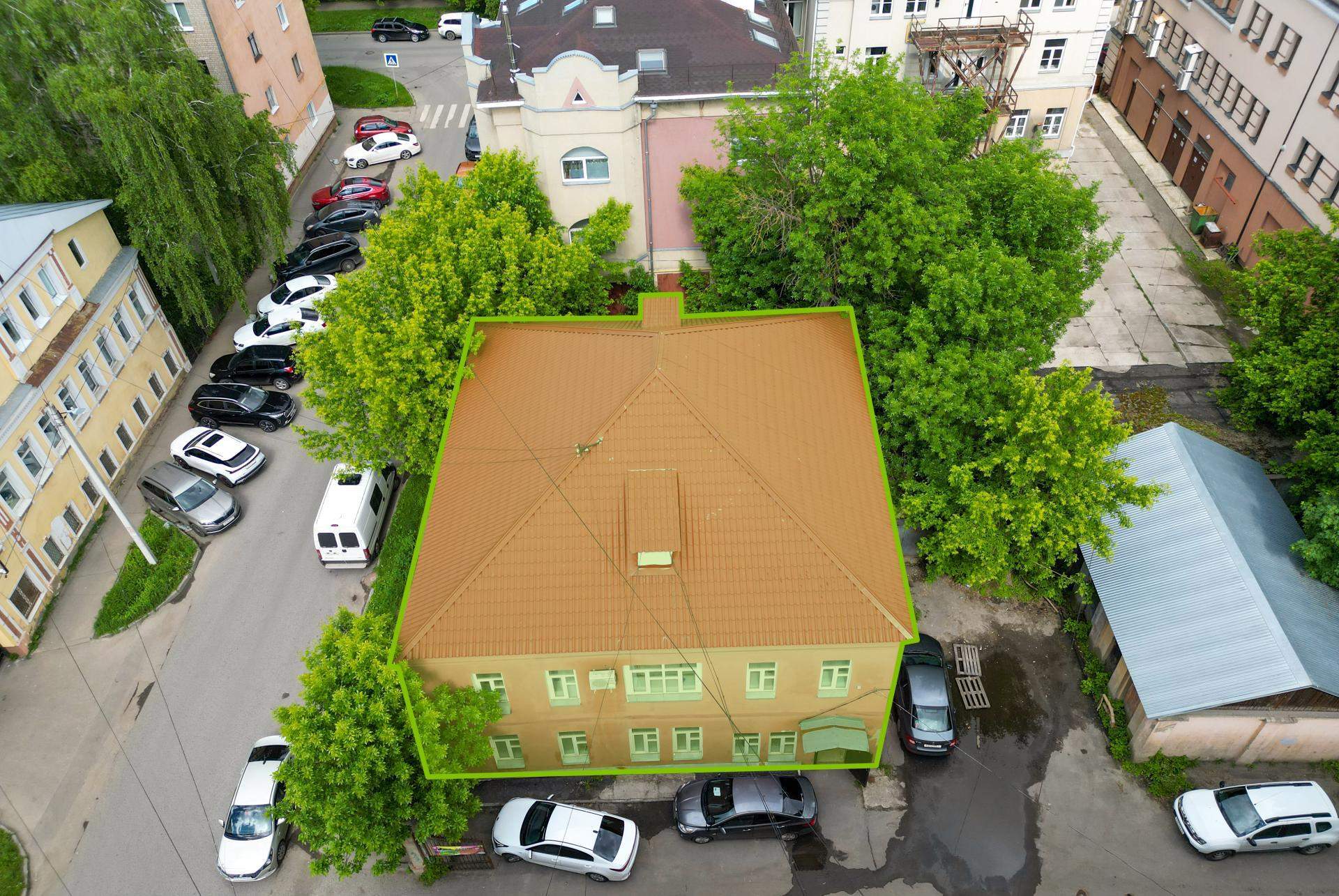 Продам торговое помещение 382.4 м.кв.