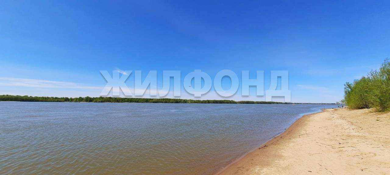 Продам земельный участок 425 м.кв.