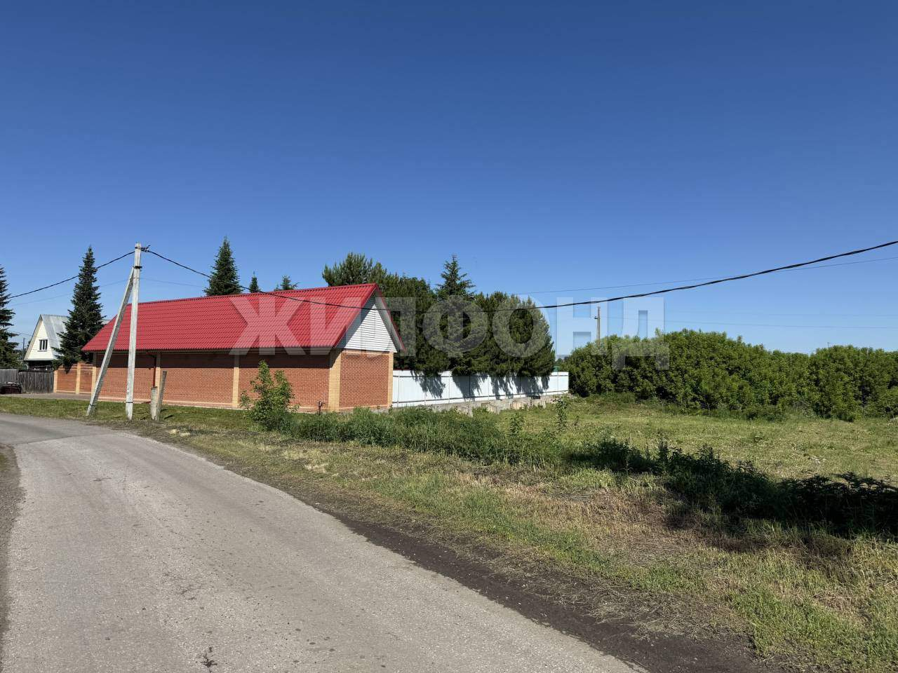 Продам земельный участок 1084 м.кв.