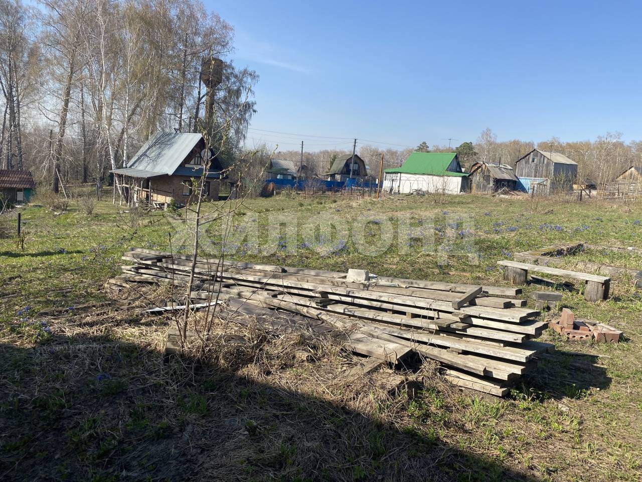 Продам земельный участок 790 м.кв.