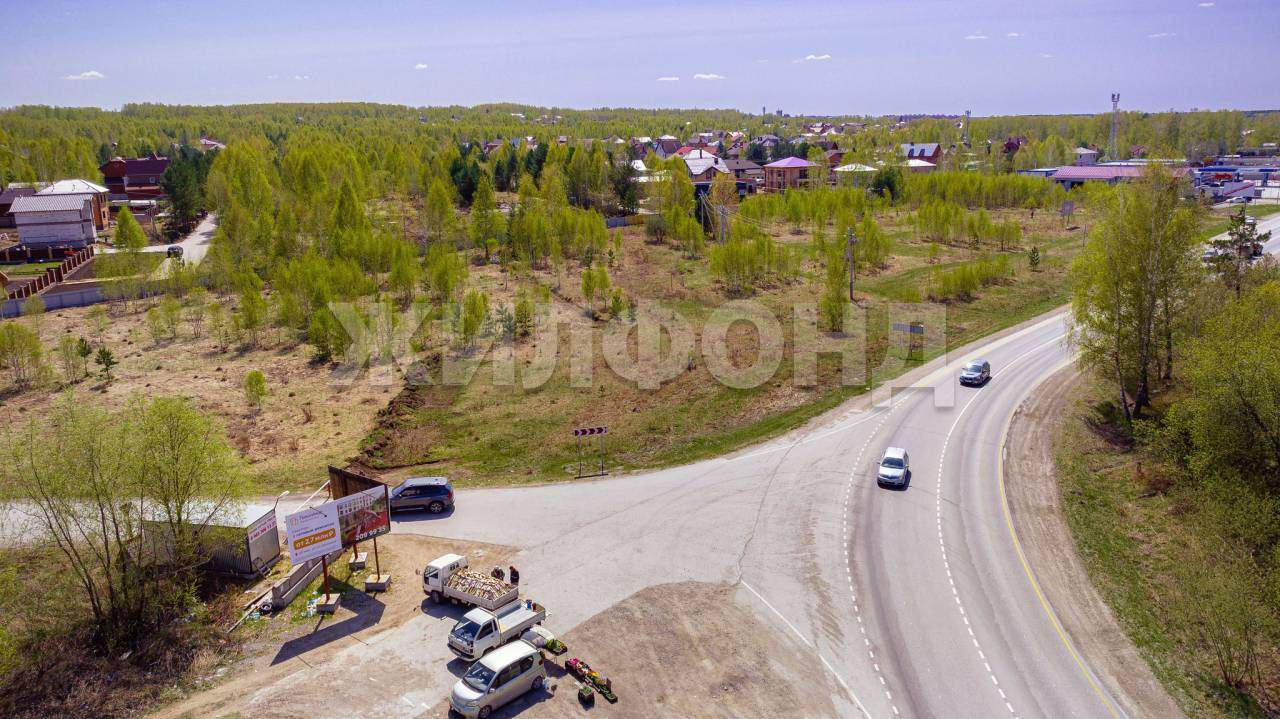 Продам земельный участок 10000 м.кв.