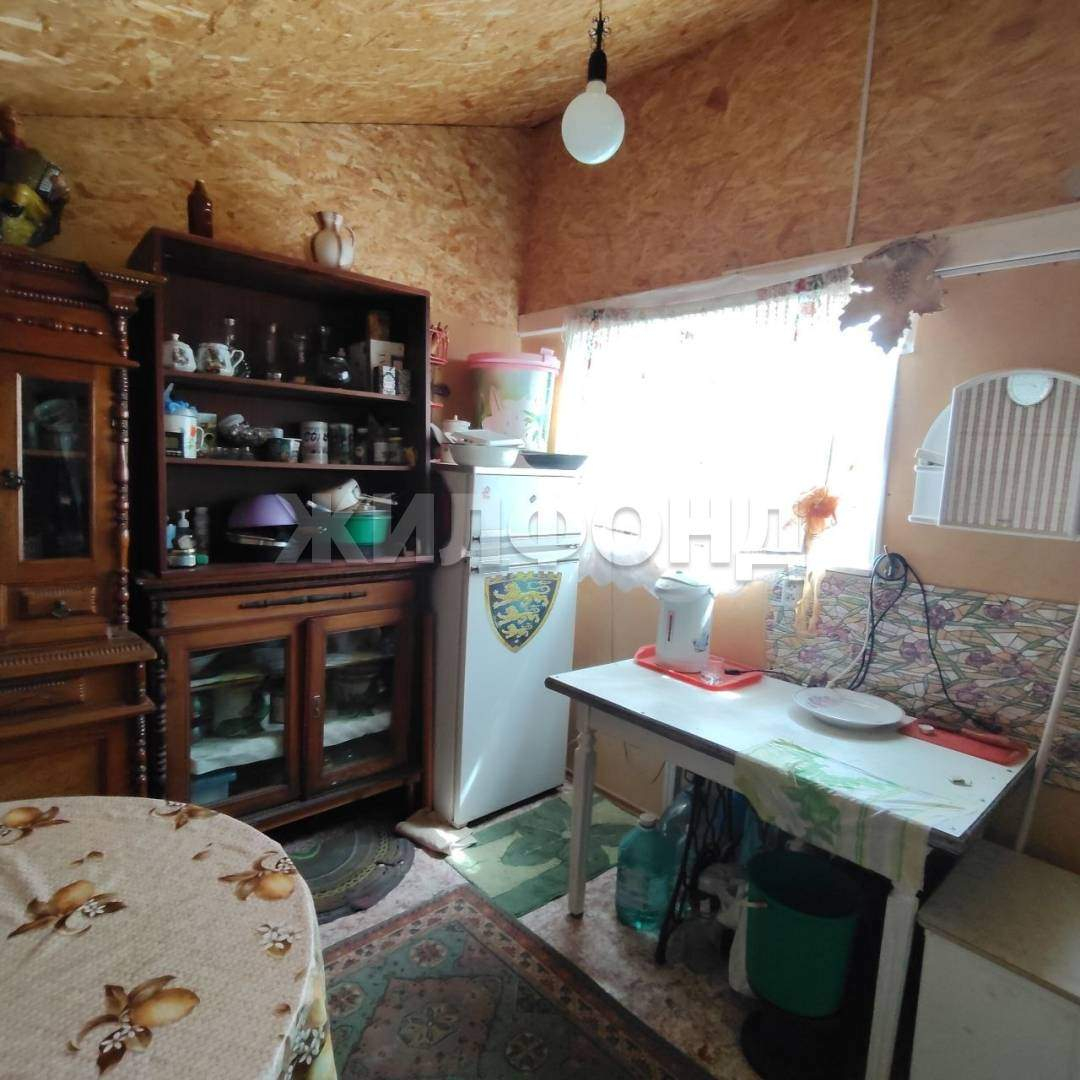 Продам земельный участок 729 м.кв.