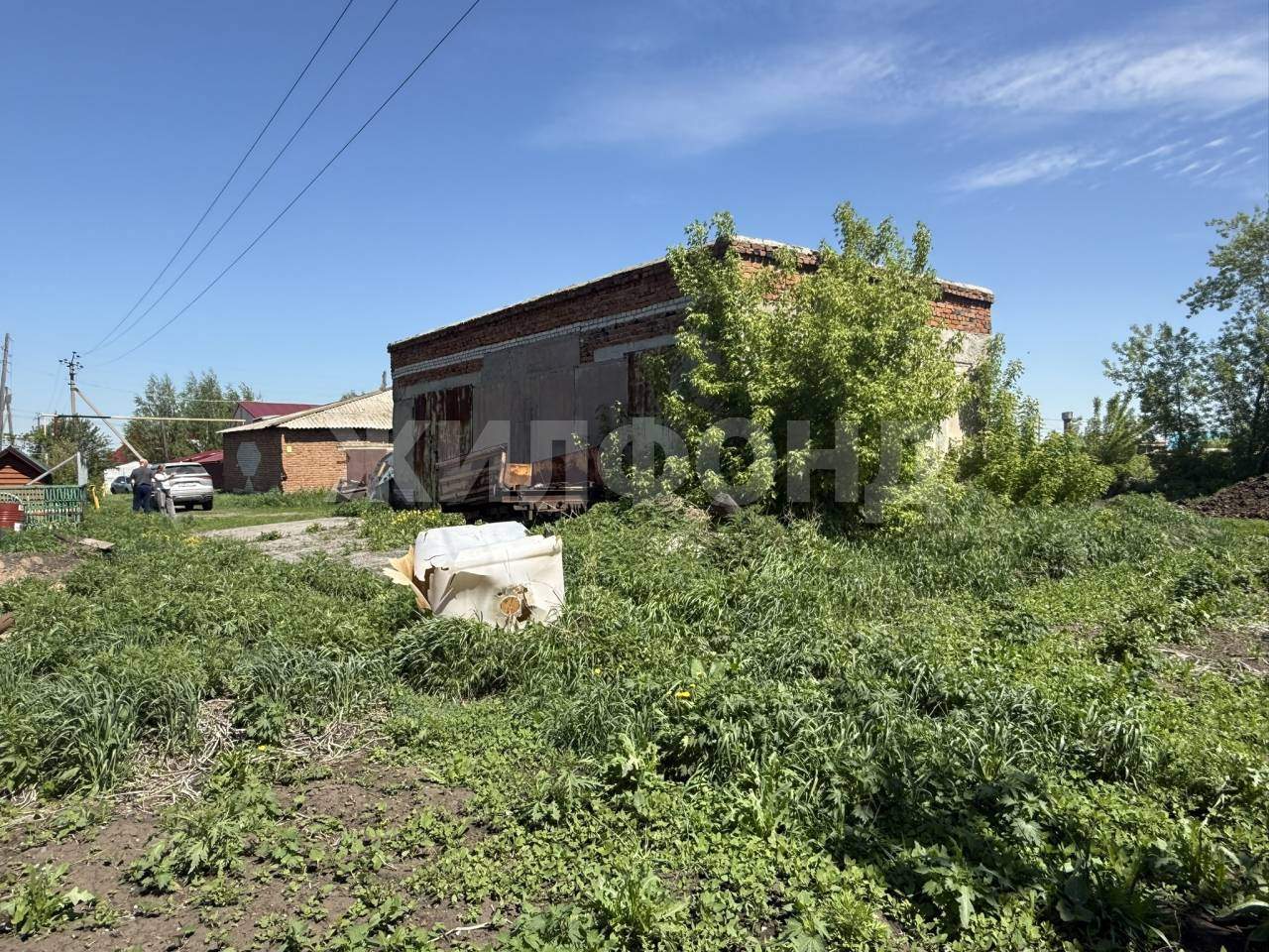 Продам земельный участок 1400 м.кв.