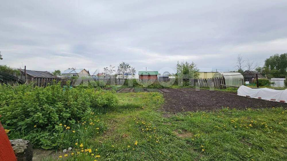 Продам земельный участок 960 м.кв.
