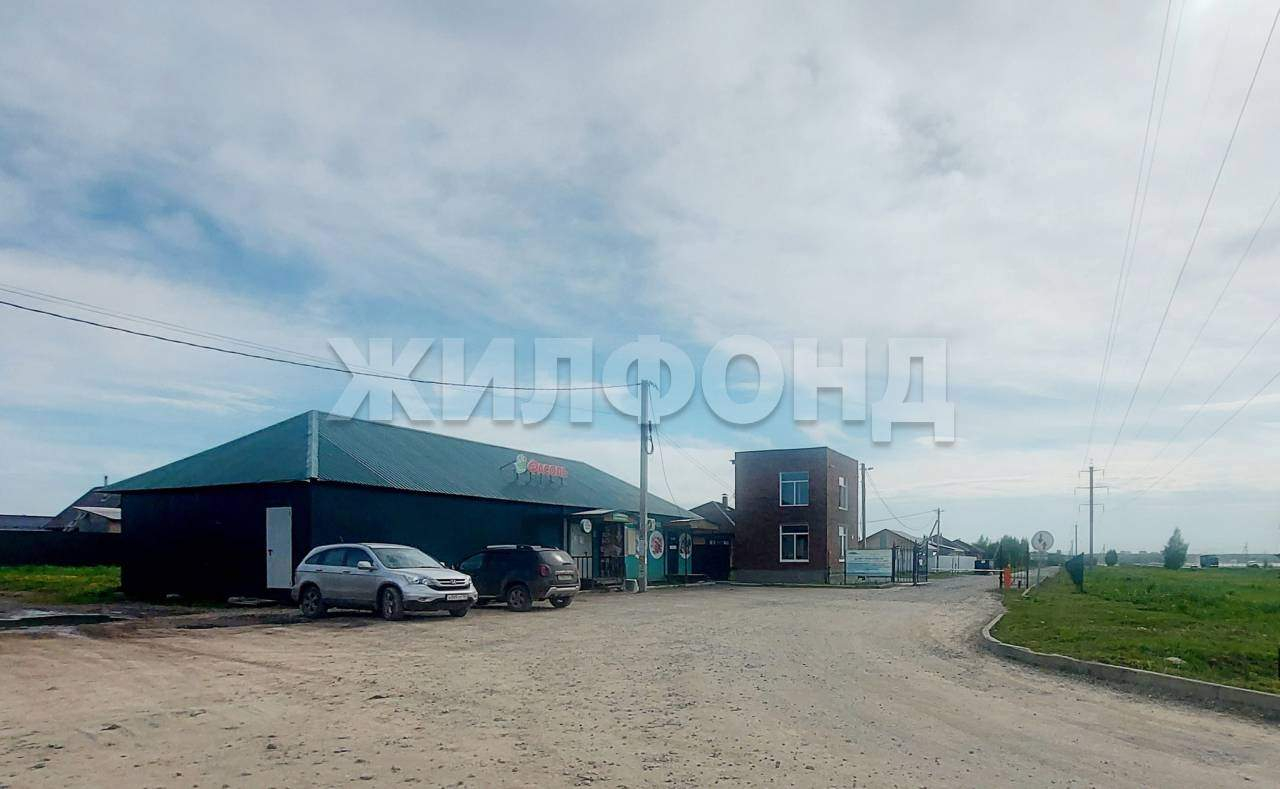 Продам земельный участок 1000 м.кв.