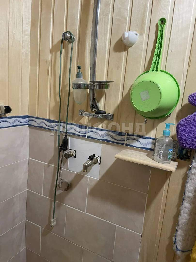 Продам земельный участок 600 м.кв.