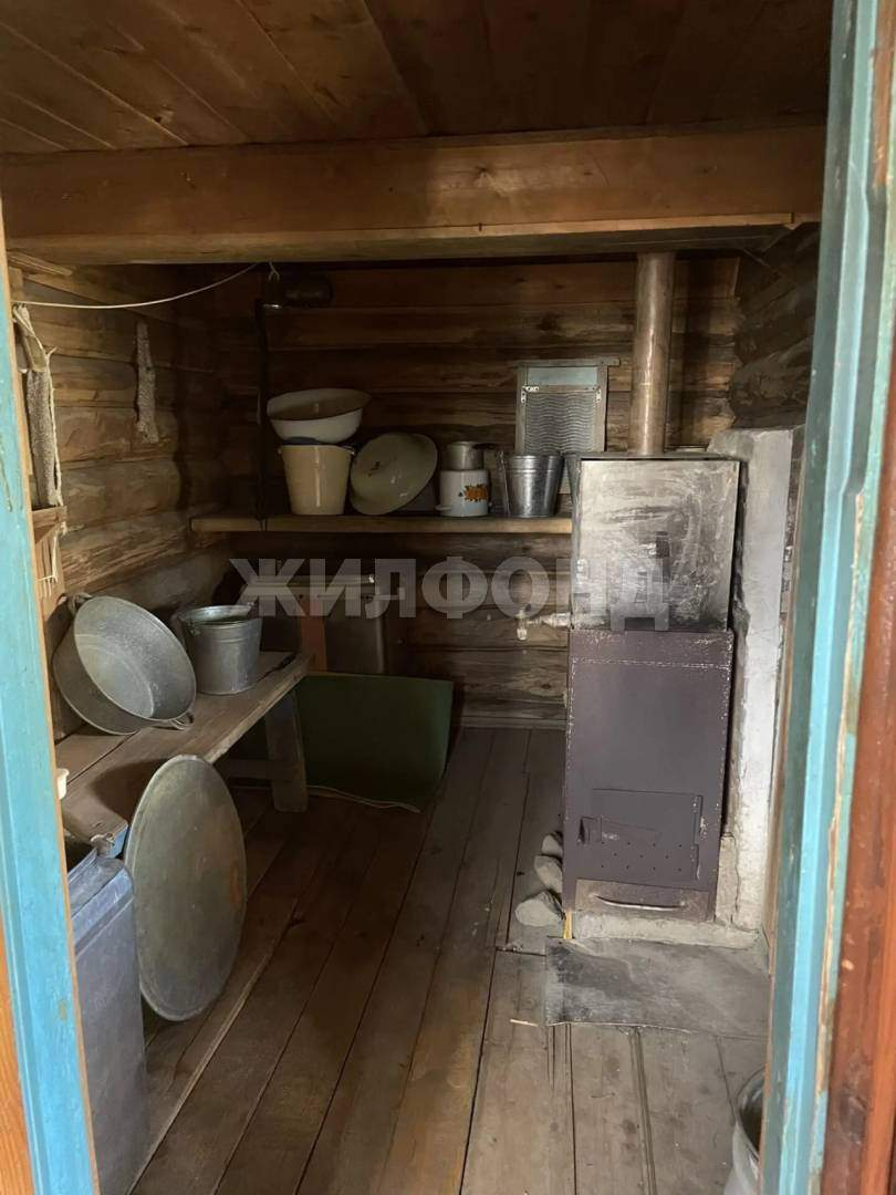 Продам земельный участок 600 м.кв.