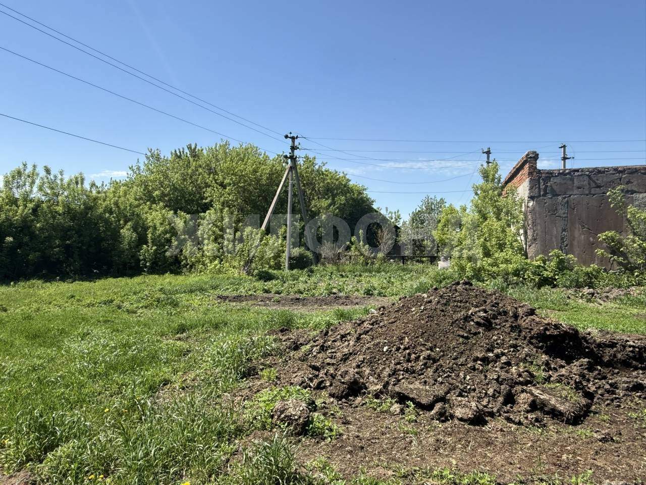 Продам земельный участок 1400 м.кв.