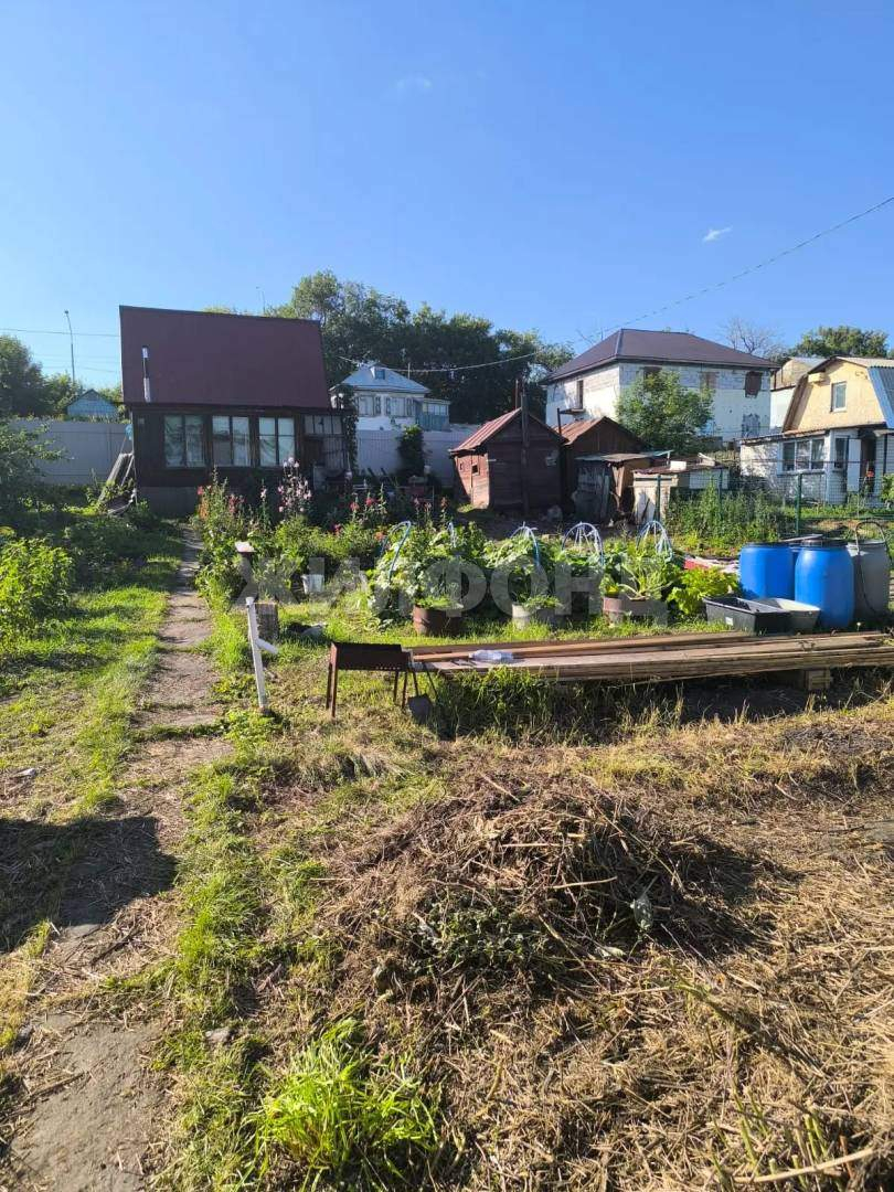 Продам земельный участок 581 м.кв.