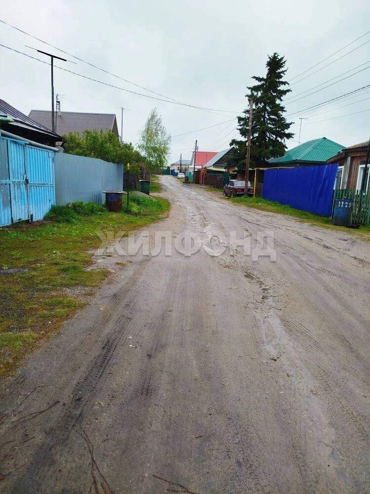 Продам земельный участок 1000 м.кв.