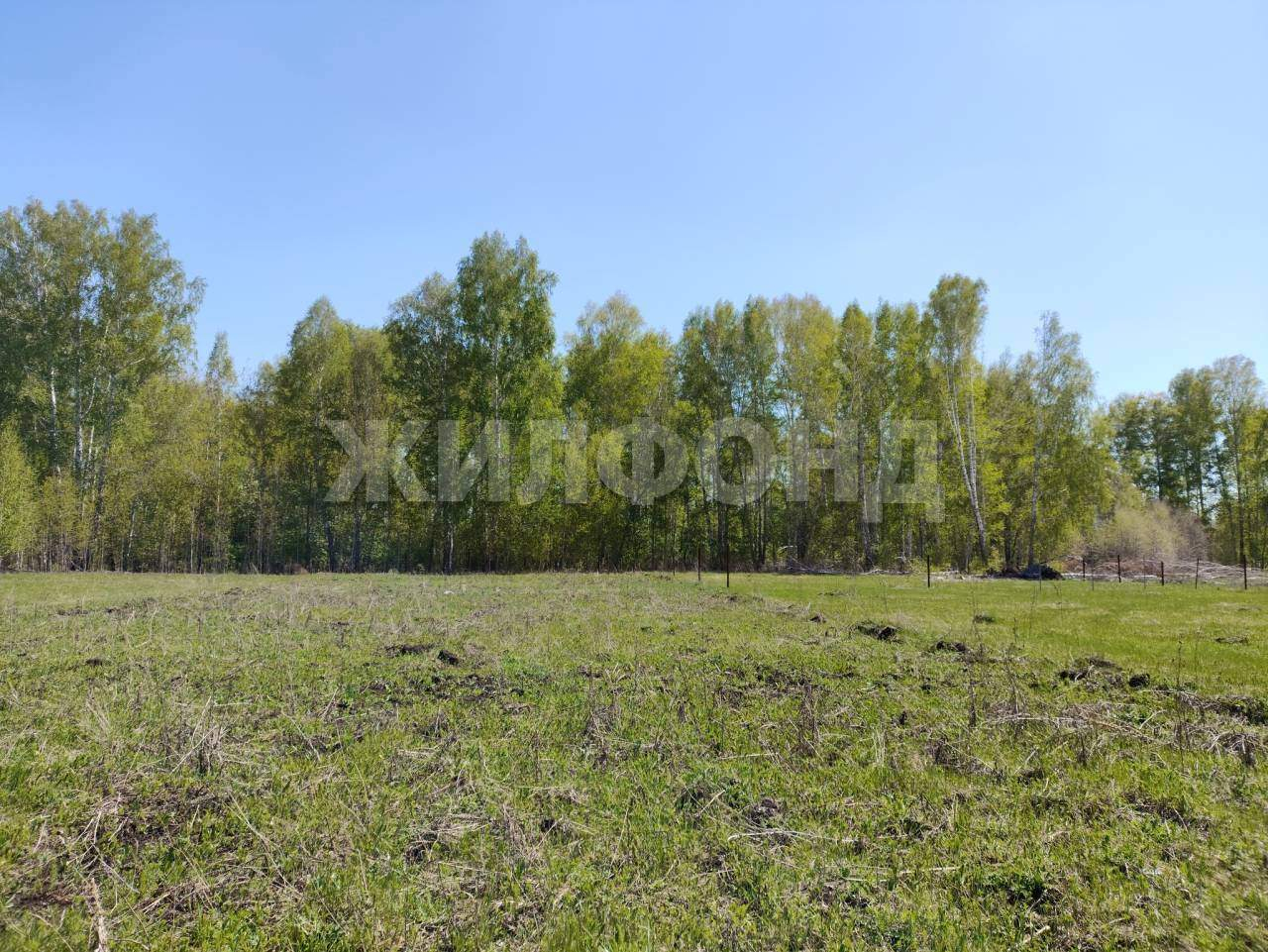 Продам земельный участок 750 м.кв.