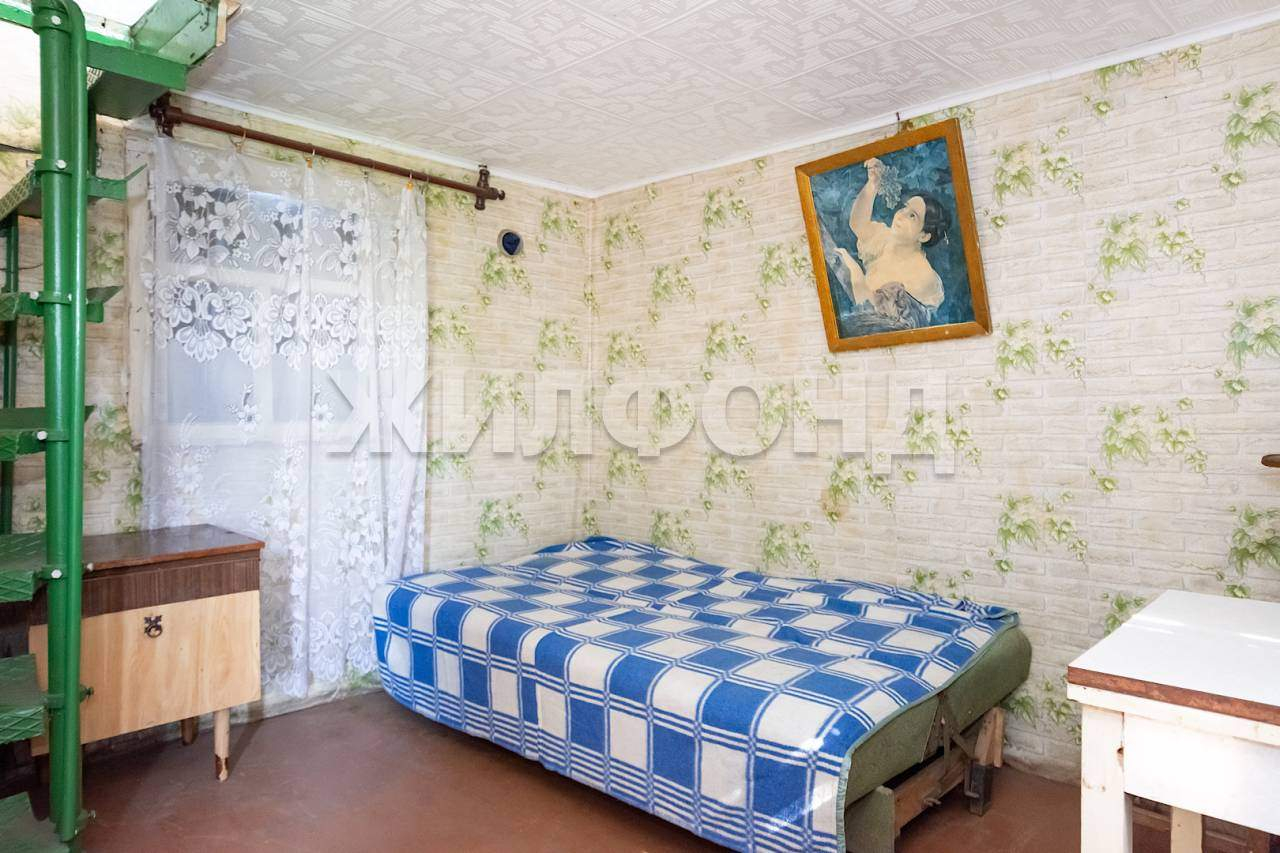 Продам земельный участок 530 м.кв.