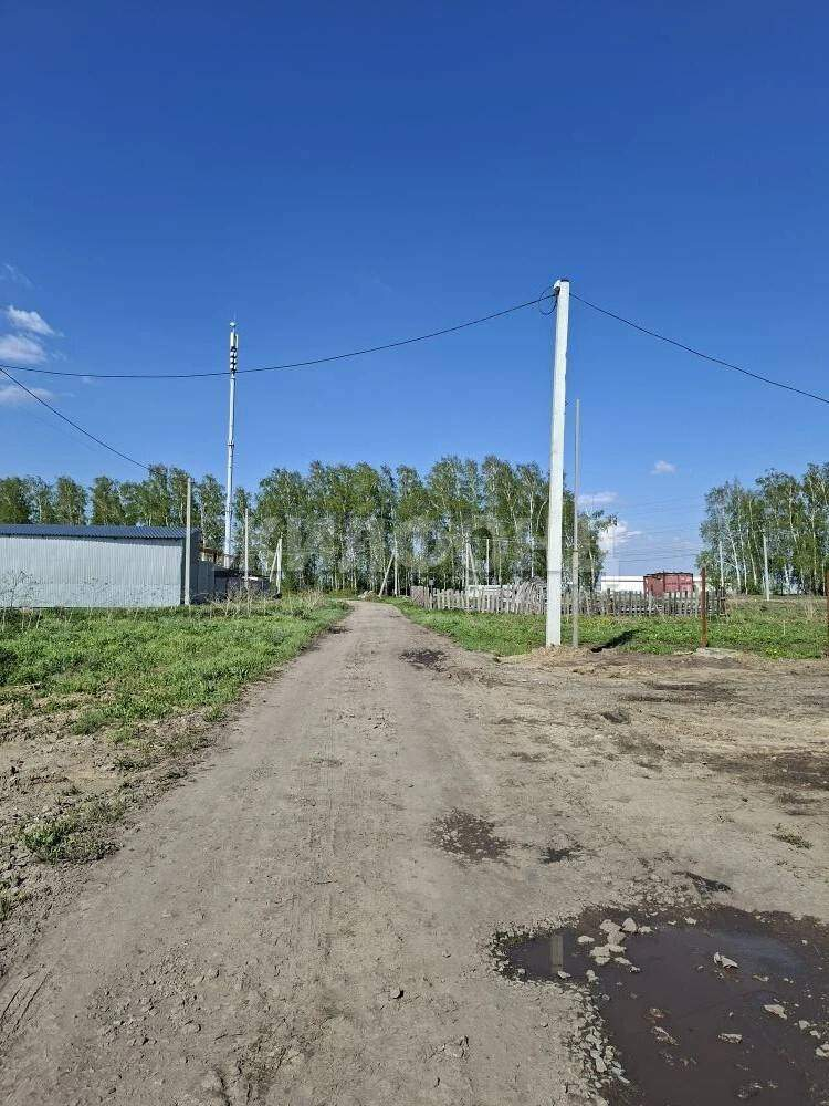 Продам земельный участок 600 м.кв.