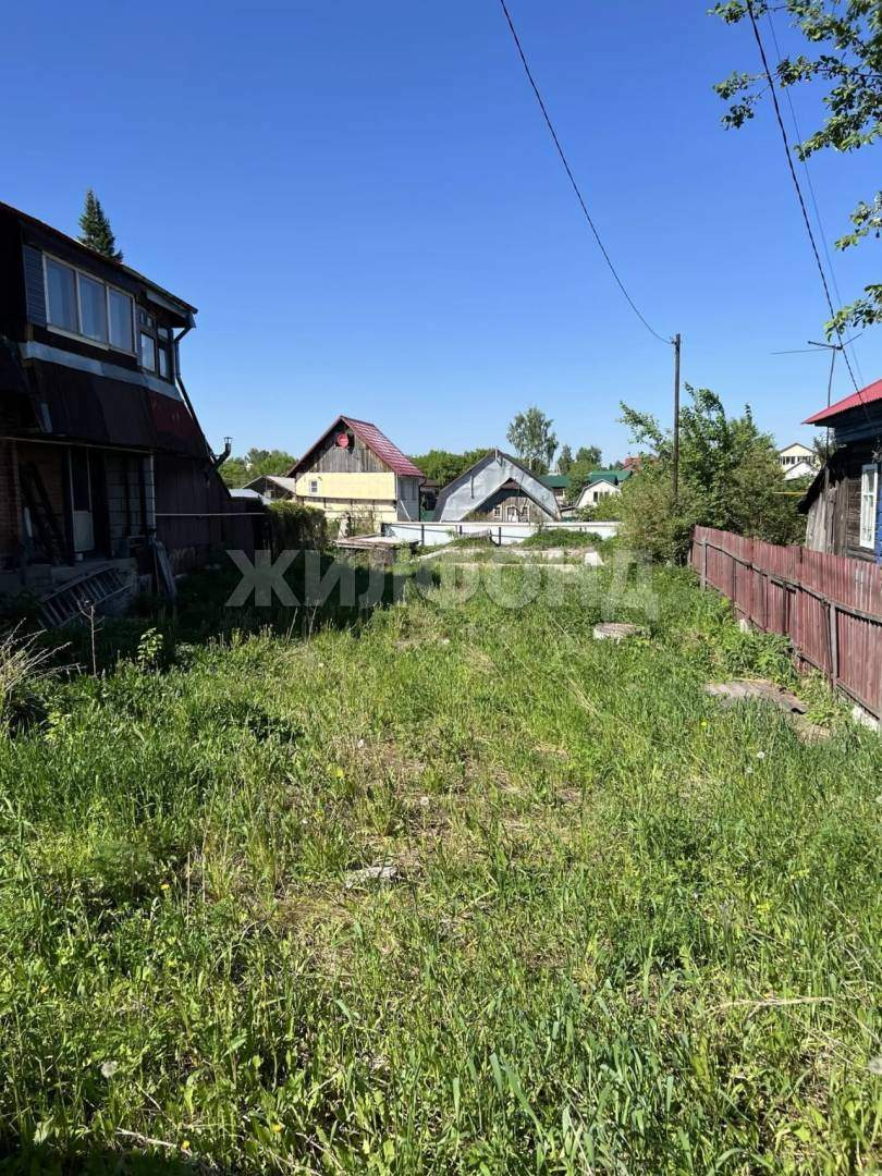 Продам земельный участок 54000 м.кв.