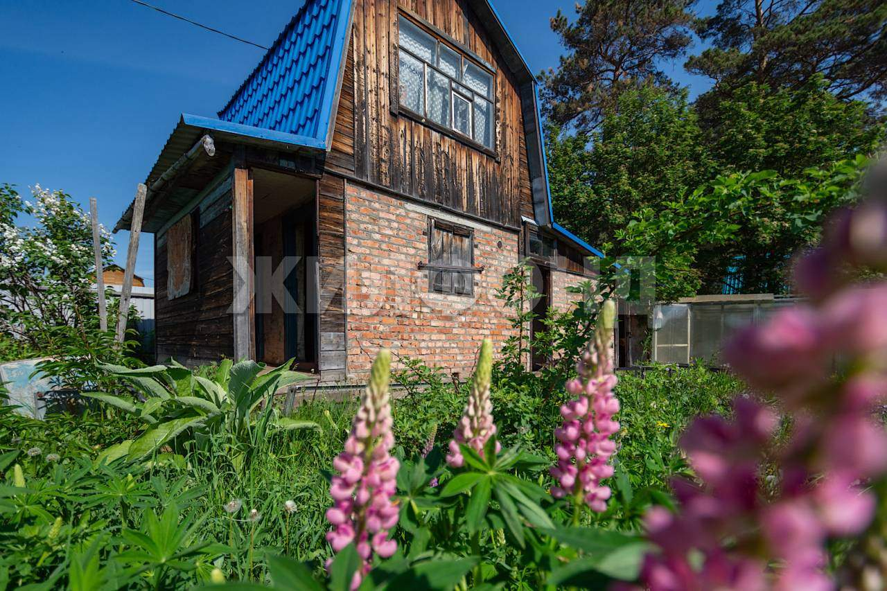 Продам земельный участок 530 м.кв.