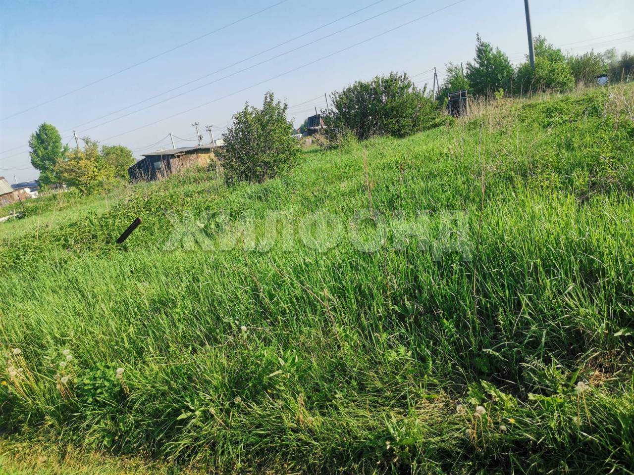 Продам земельный участок 1070 м.кв.