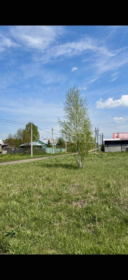 Продам земельный участок 600 м.кв.
