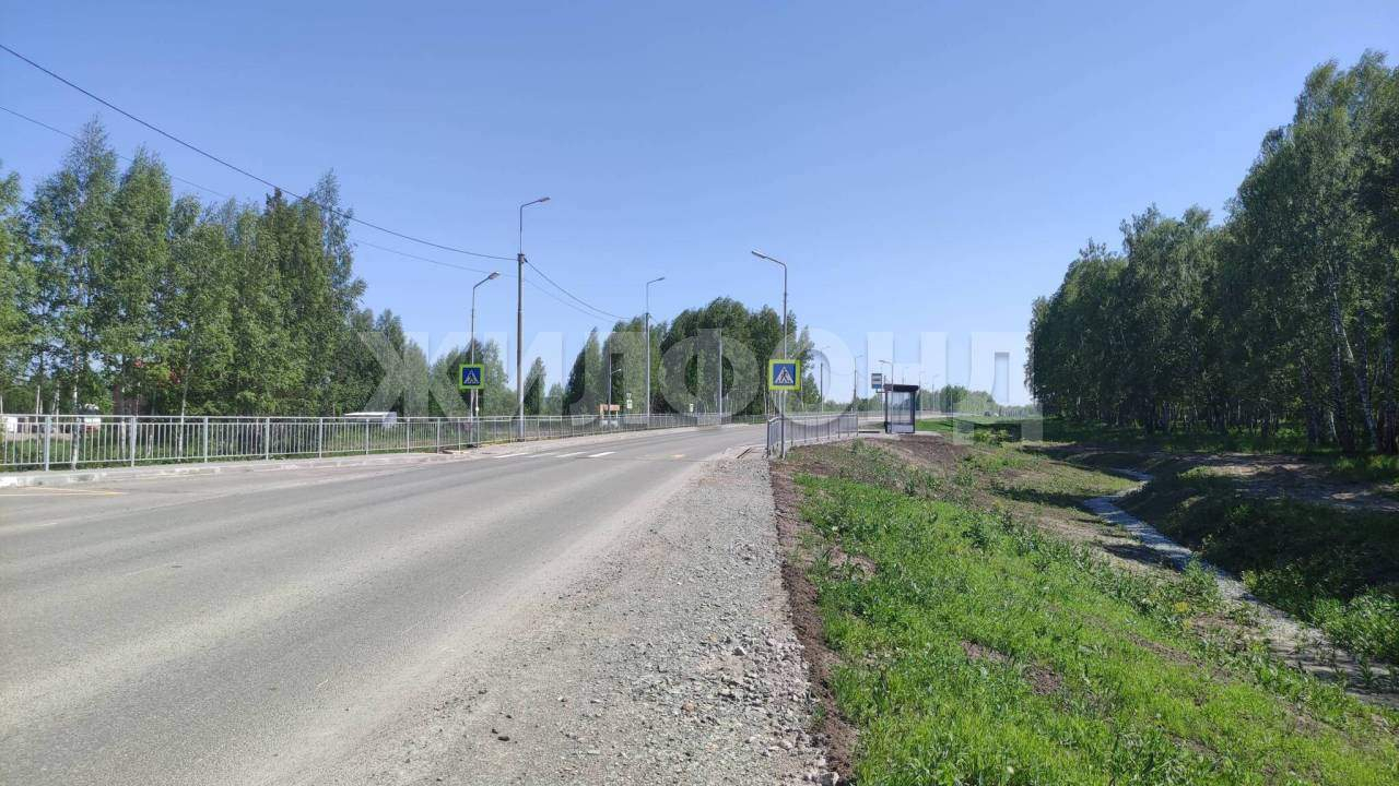 Продам земельный участок 1200 м.кв.