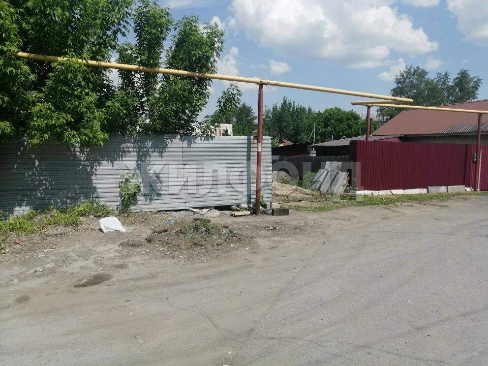 Продам земельный участок 294 м.кв.