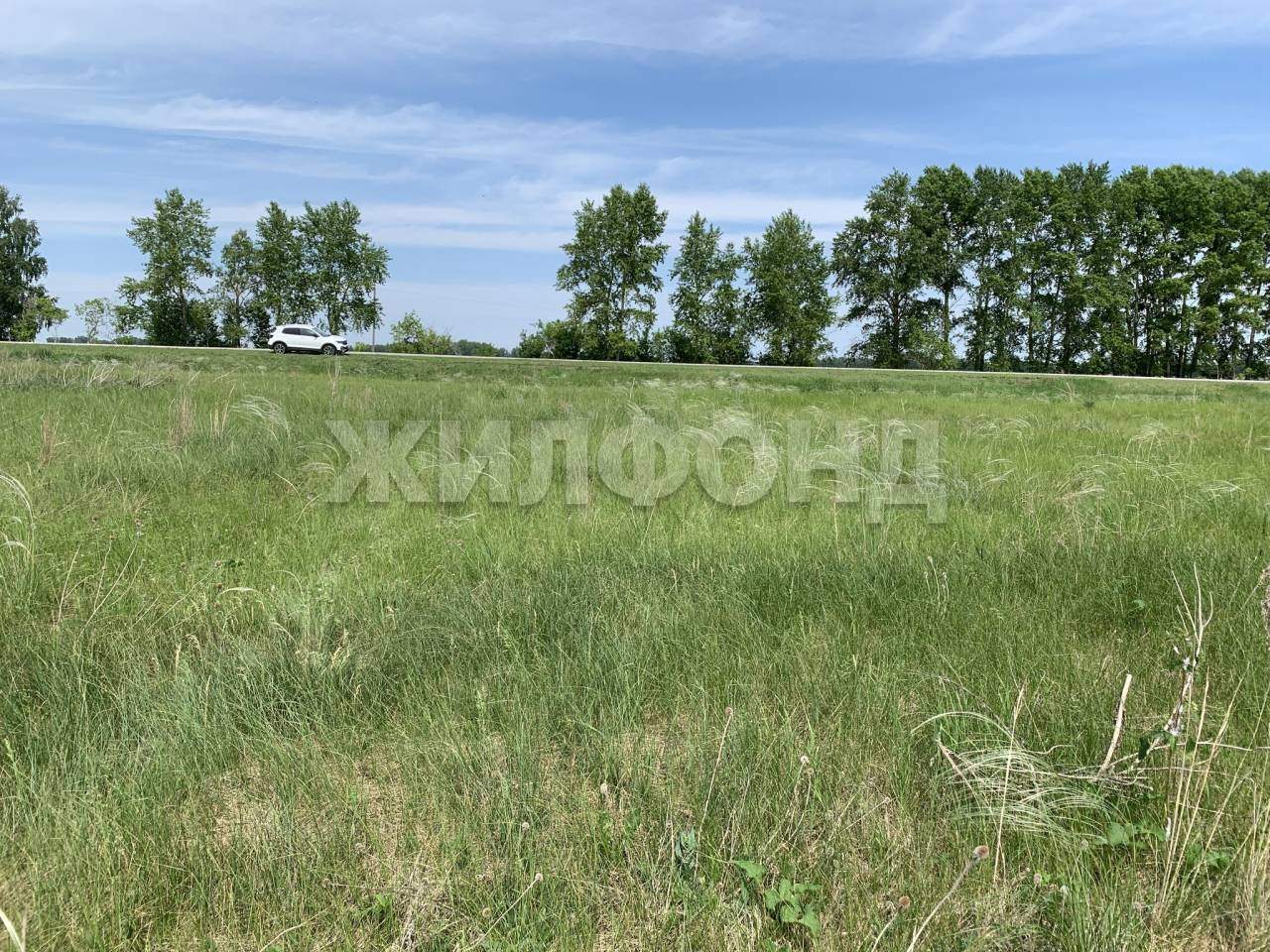 Продам земельный участок 600 м.кв.