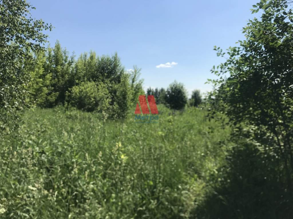 Продам земельный участок 900 м.кв.