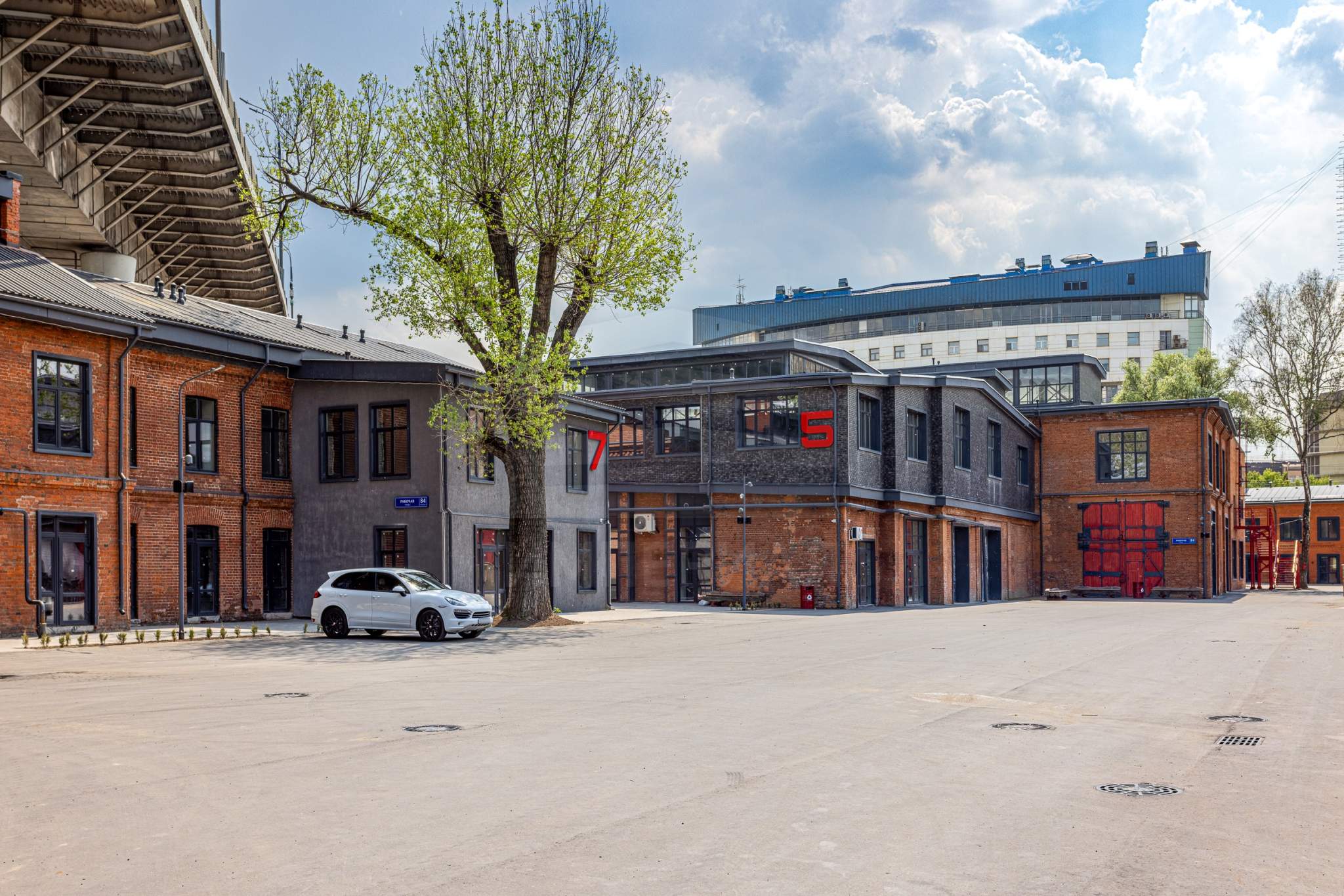 Сдам в аренду помещение свободного назначения 184.3 м.кв.