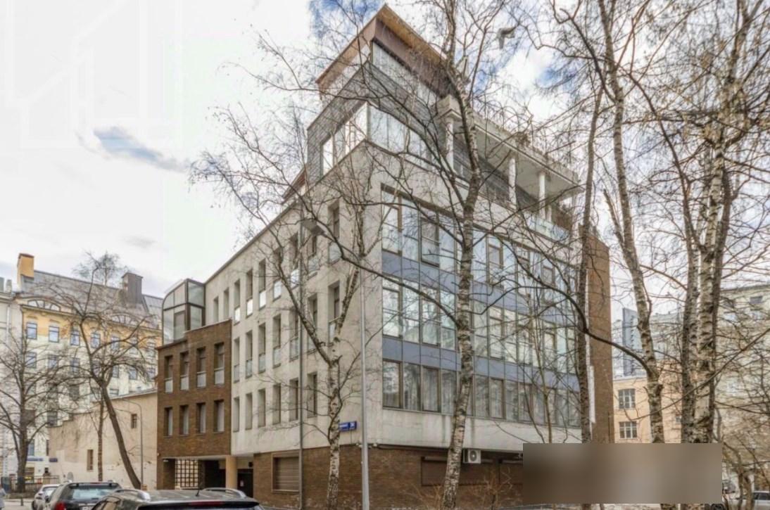Сдам в аренду офис 151 м.кв.