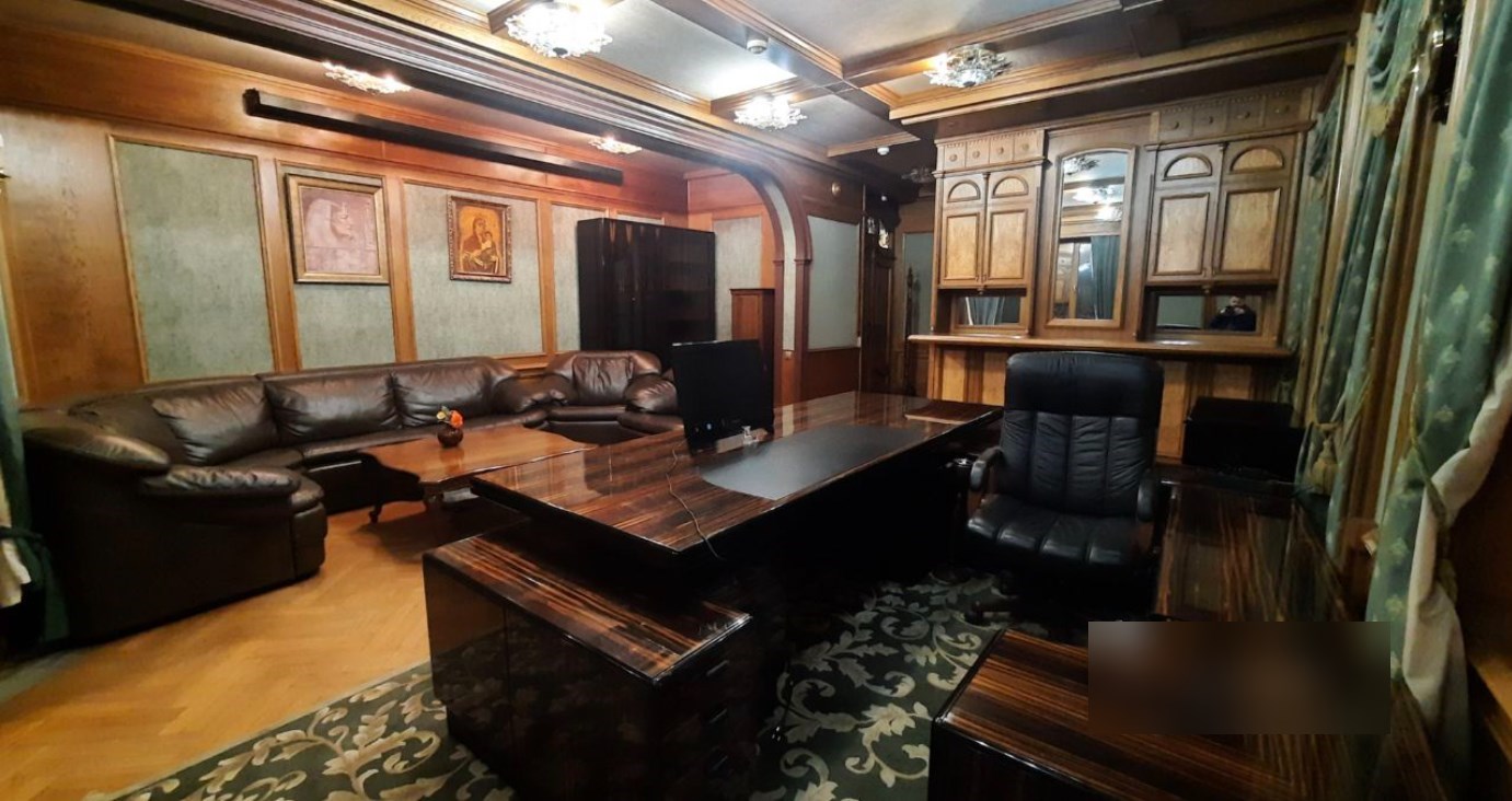 Сдам в аренду офис 151 м.кв.