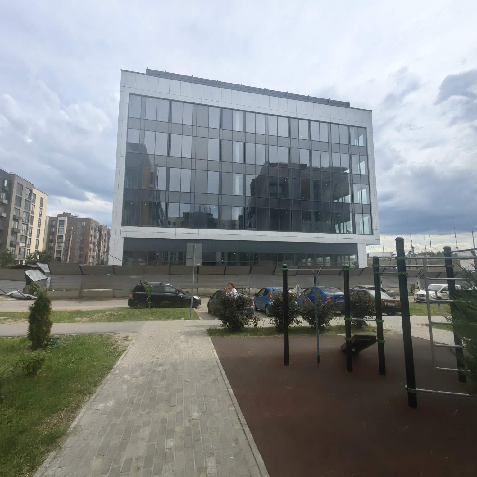 Продам помещение свободного назначения 3728 м.кв.