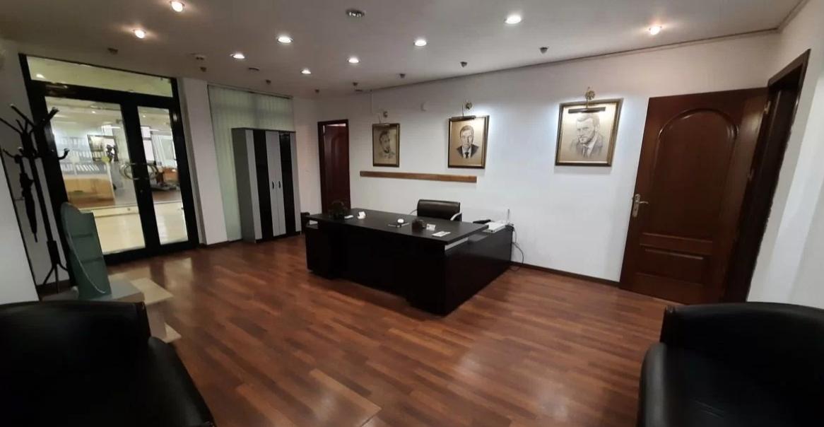 Сдам в аренду офис 120 м.кв.
