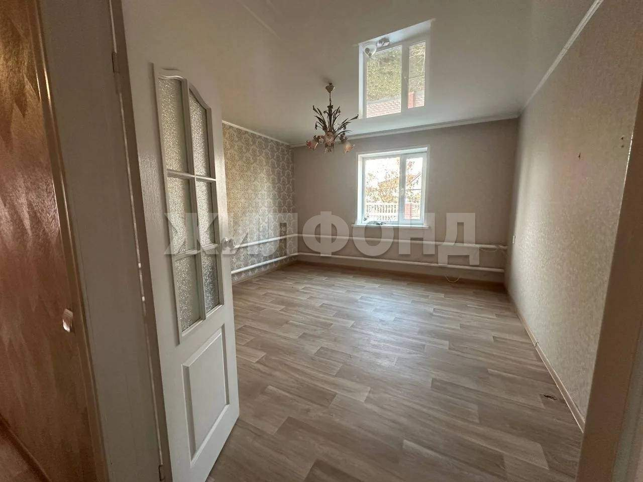 Дом на продажу в Яровом, Комсомольская улица фото №4