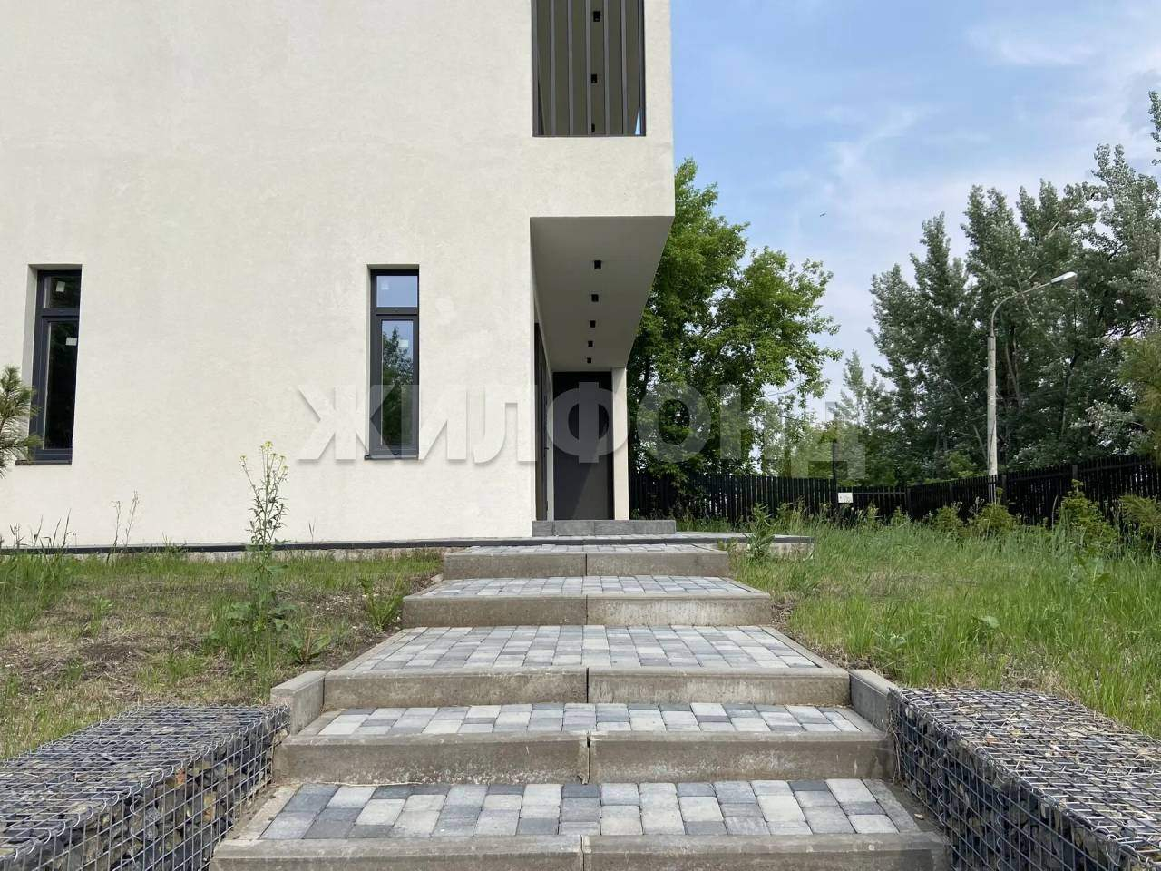 Дом на продажу в Красноярске, Благодатная улица фото №4