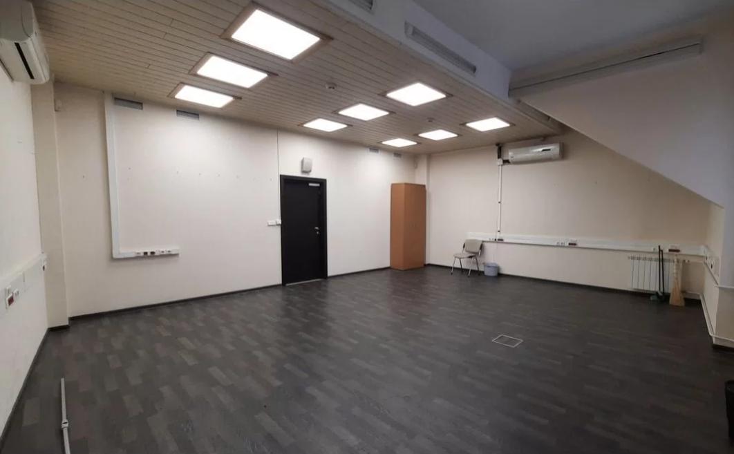 Сдам в аренду офис 44 м.кв.