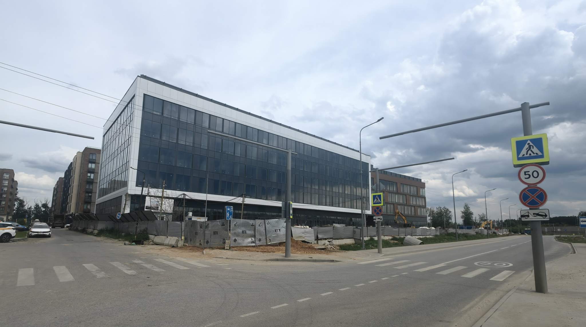 Продам помещение свободного назначения 3728 м.кв.