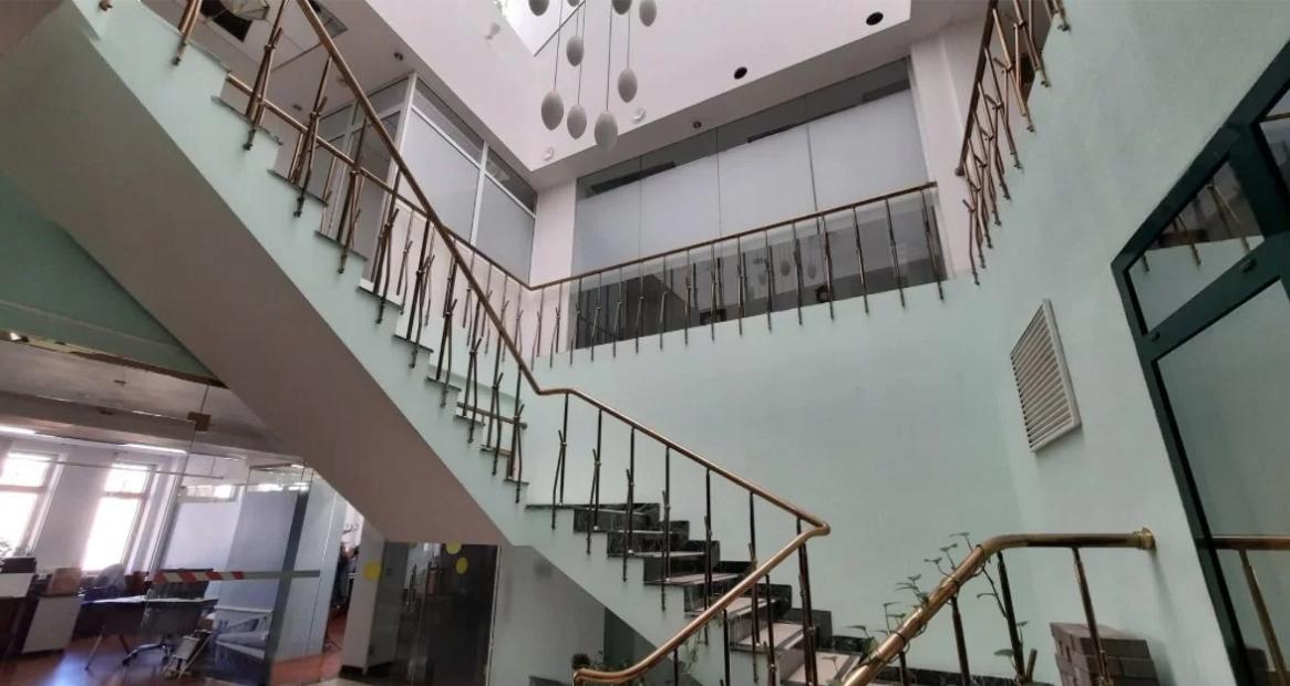 Сдам в аренду офис 120 м.кв.