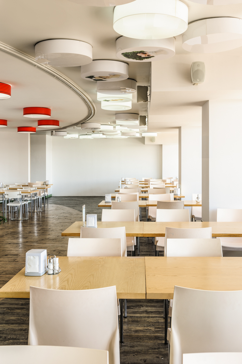 Сдам в аренду офис 590.4 м.кв.