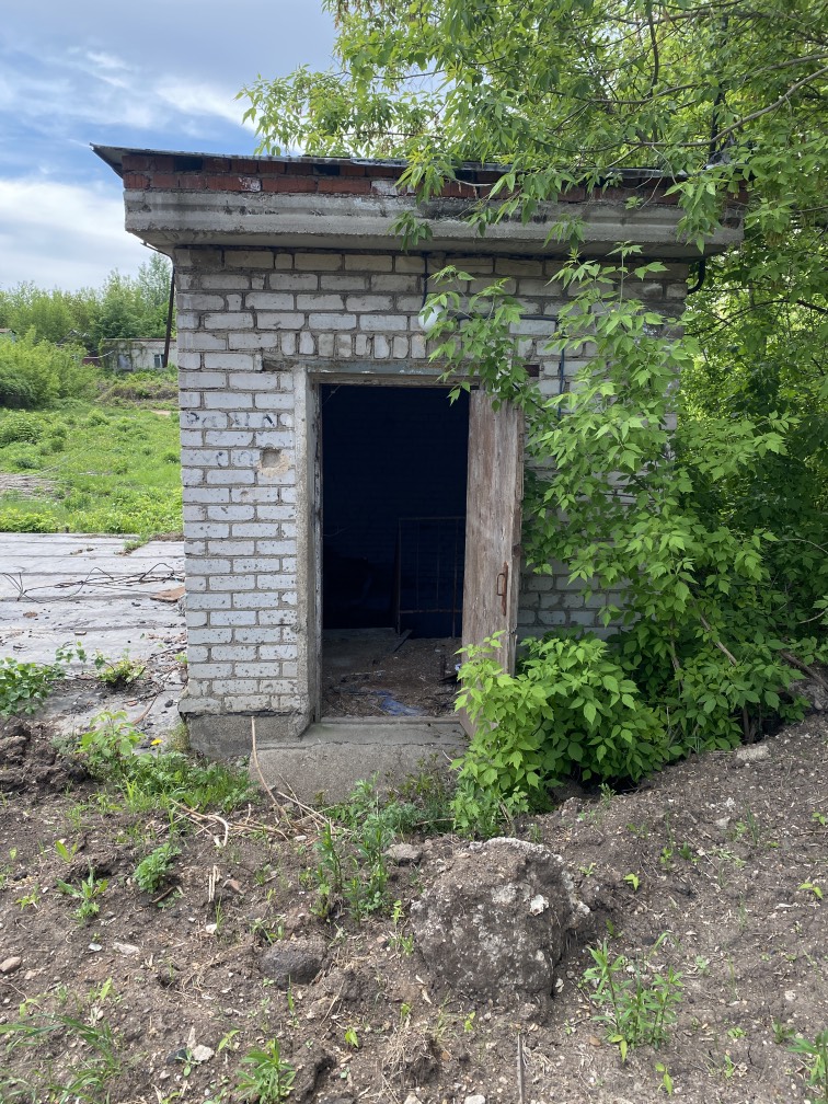 Продам торговое помещение 806 м.кв.