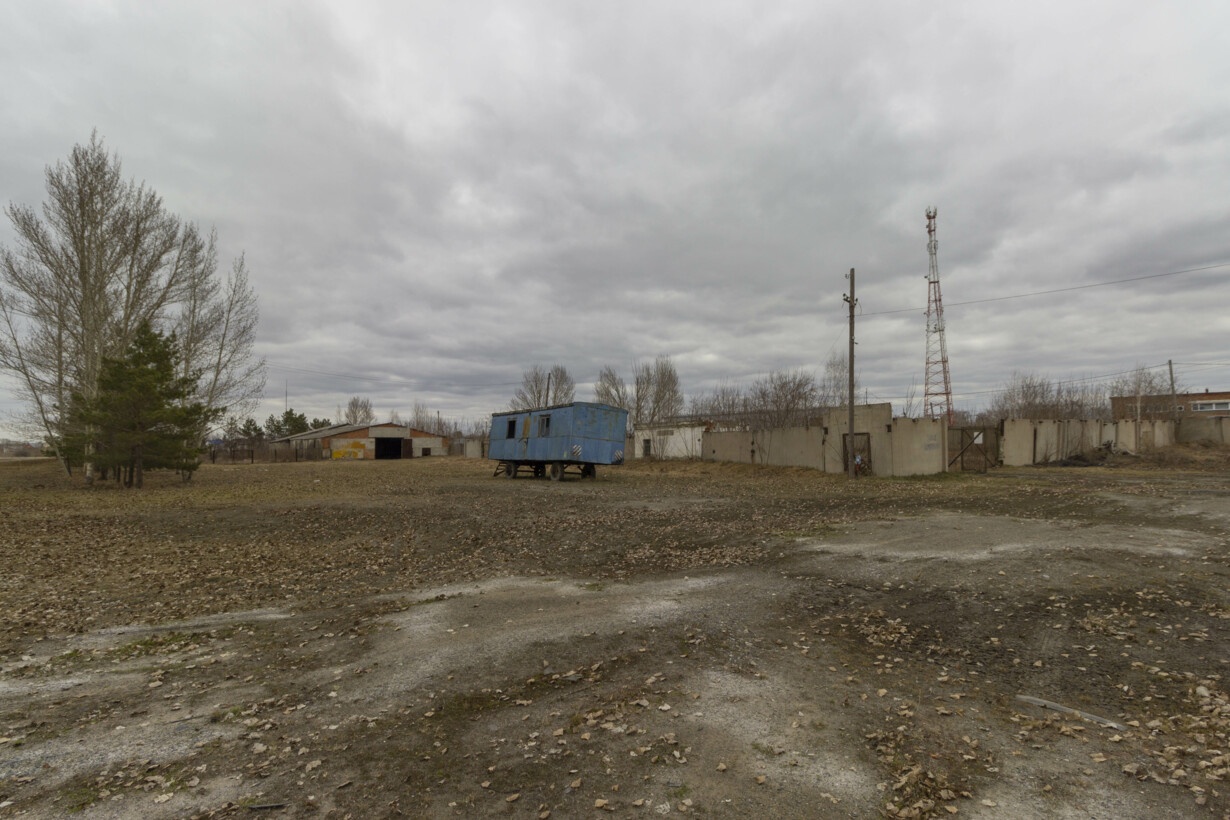 Продам торговое помещение 6055.7 м.кв.