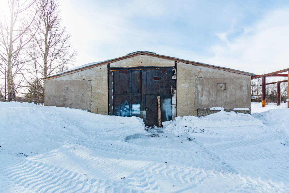Продам торговое помещение 6055.7 м.кв.
