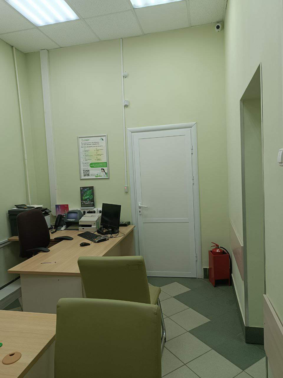 Сдам в аренду офис 107.6 м.кв.
