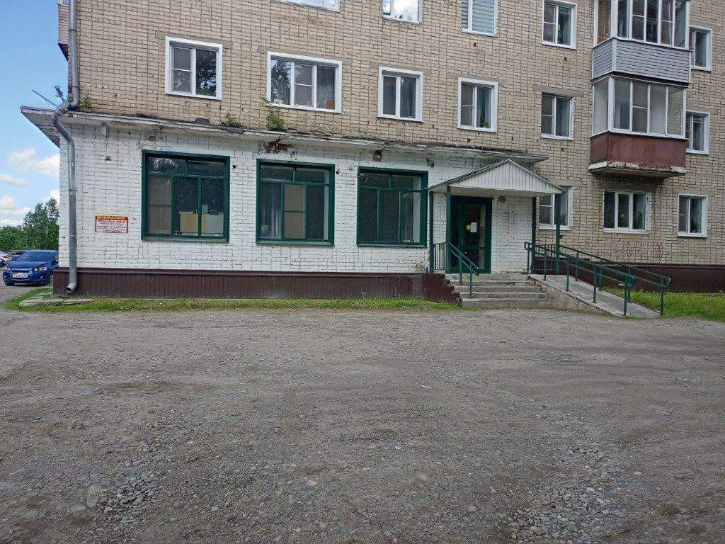 Сдам в аренду офис 107.6 м.кв.