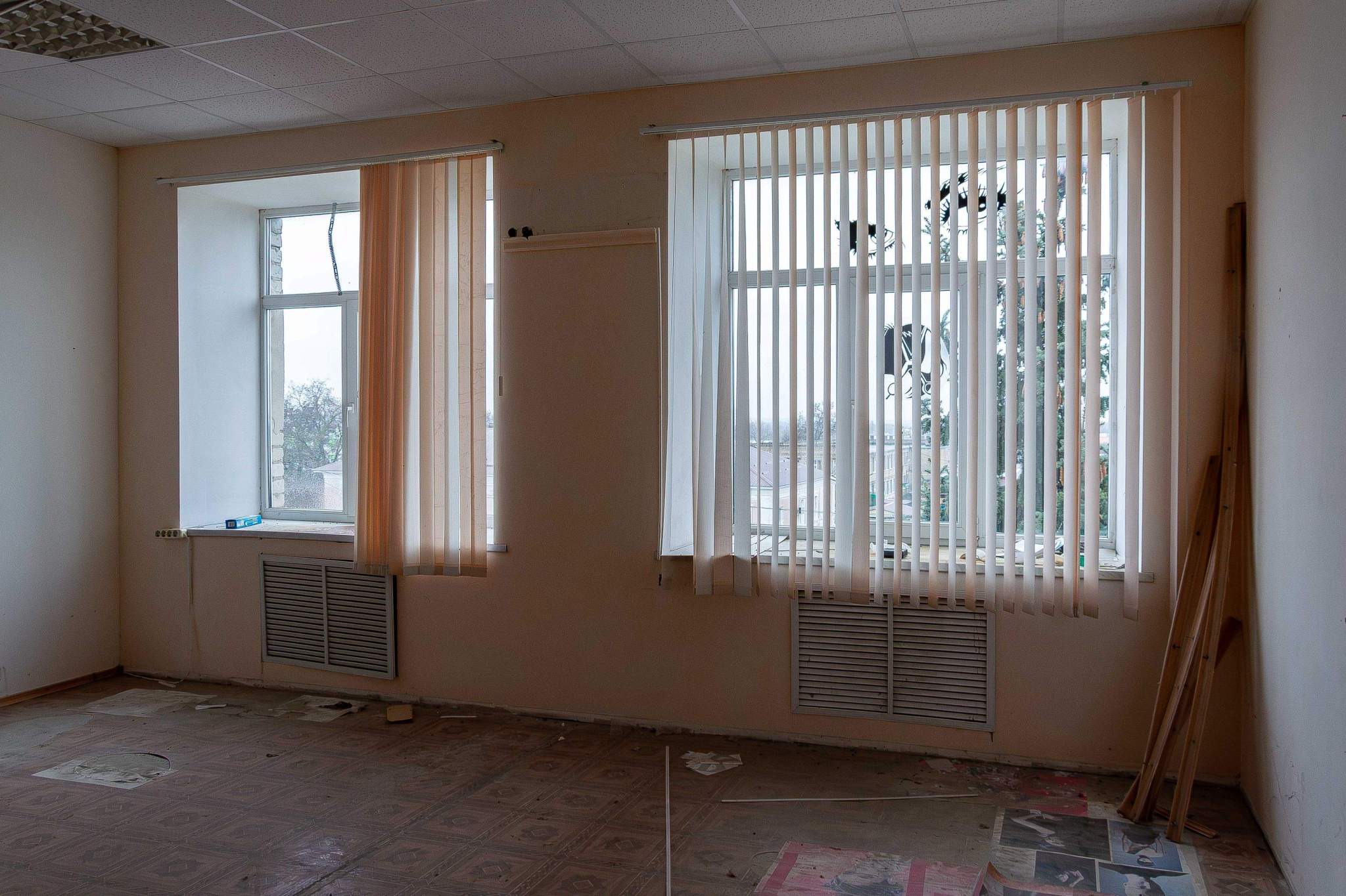 Продам офис 298.8 м.кв.
