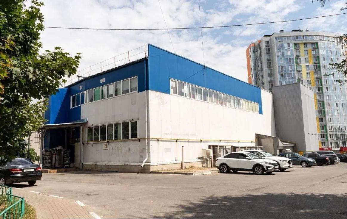 Продам помещение свободного назначения 2021 м.кв.