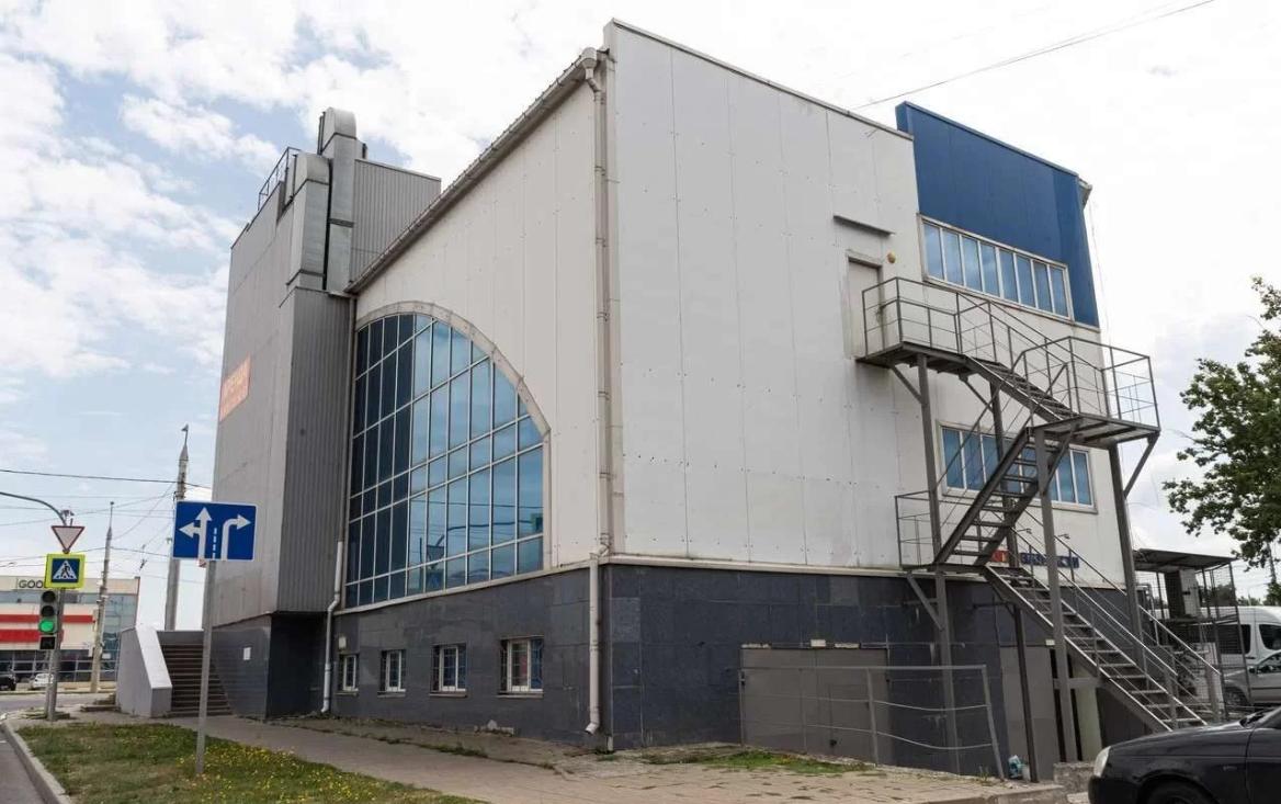 Продам помещение свободного назначения 1616 м.кв.
