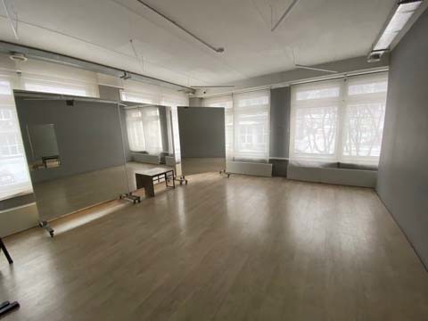 Продам торговое помещение 8639 м.кв.