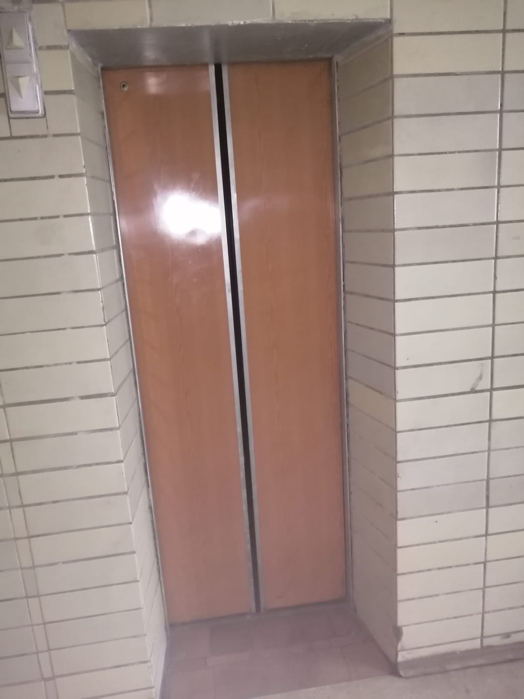 Продам торговое помещение 4416.5 м.кв.