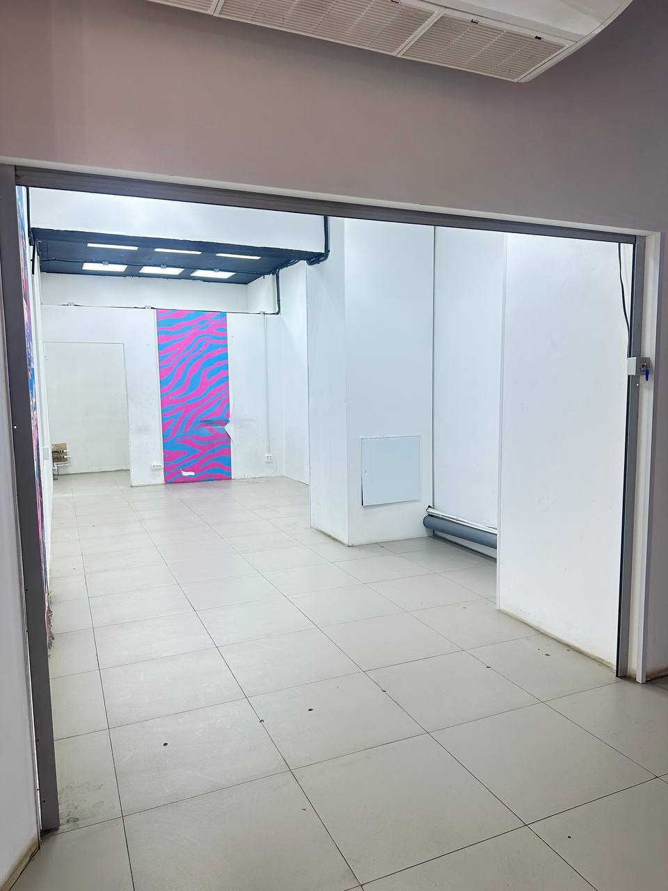 Сдам в аренду магазин 29.3 м.кв.