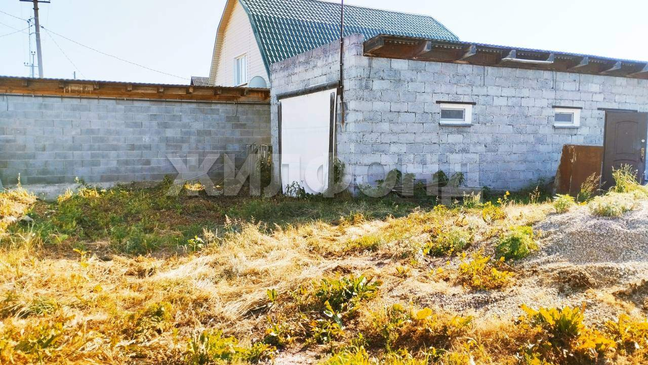 Продам земельный участок 1200 м.кв.