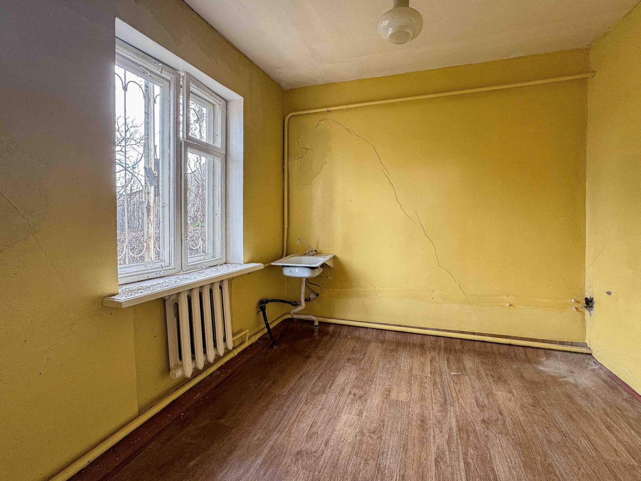 Продам торговое помещение 85.2 м.кв.